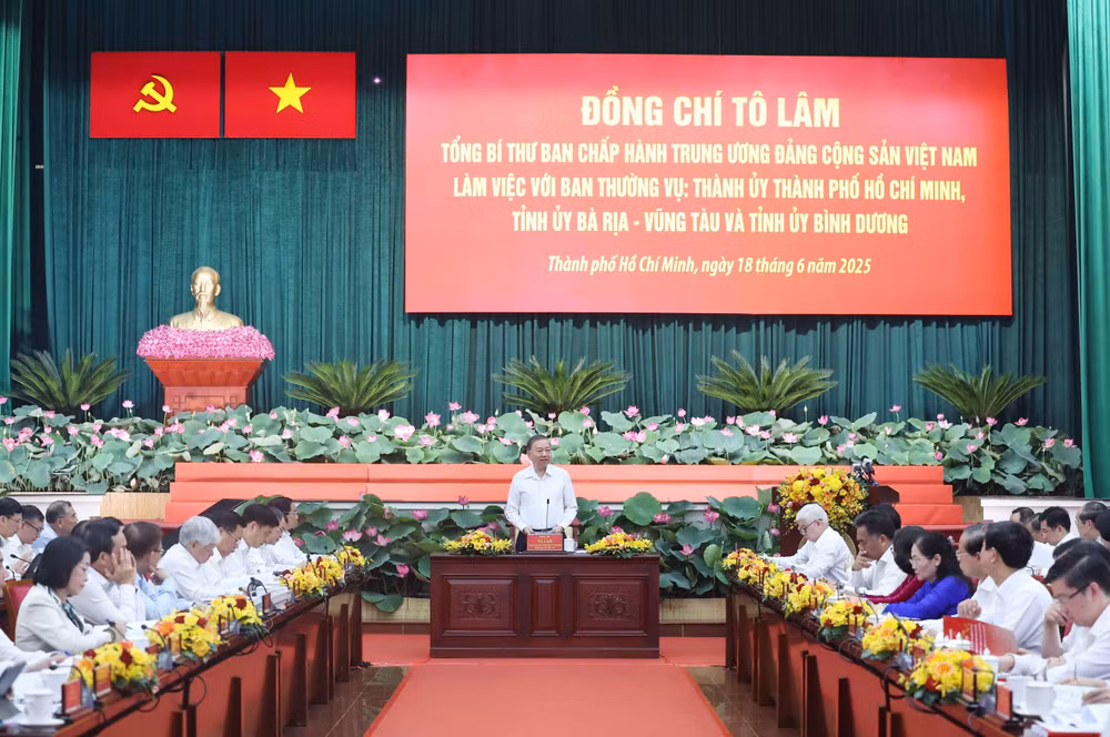 vna-potal-tong-bi-thu-to-lam-va-doan-cong-tac-trung-uong-lam-viec-voi-ban-thuong-vu-thanh-uy-thanh-pho-ho-chi-minh-tinh-ba-ria-vung-tau-va-binh-duon-8098100.jpg