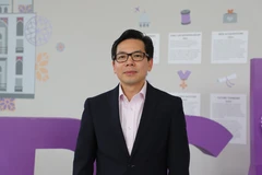 英国曼彻斯特大学教授邓越英。图自越通社