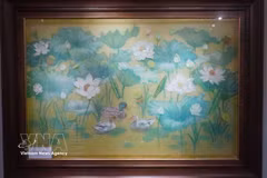 河内举办“五月莲花”展览，庆祝越南南方解放与国家统一51周年