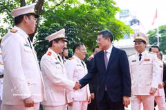 政府总理黎明兴：“刑警”永远是人民的靠山