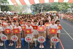 通过历史教育为年轻一代培养爱国情怀