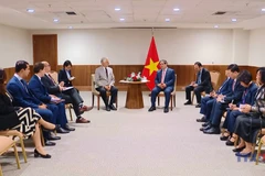 范明政总理会见巴西多家经济集团和工商协会领导人