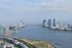 岘港市韩江。图自越通社