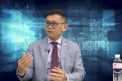 越南驻阿尔及利亚大使陈国庆近日在阿尔及利亚播出的电视节目中介绍两国合作关系以及越南在《联合国打击网络犯罪公约》制定和完善过程中发挥的作用。图自越通社