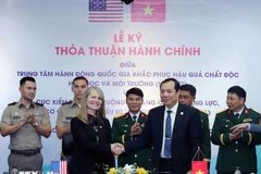 签字仪式。图自越通社
