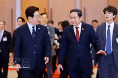 越南国会主席陈青敏会见韩国总统李在明。图自越通社