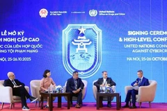 题为 “联合国公约:主权保障与多边主义的支柱”的专题讨论会在河内举行。图自越通社