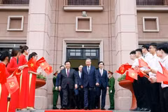 越共中央总书记苏林：继续从根本上推进干部培训