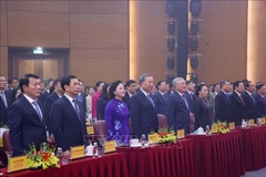 越共中央总书记苏林和各位代表出席越南内务部成立80周年纪念大会暨第一次爱国竞赛大会。图自越通社