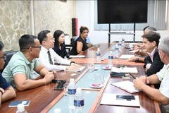 越南电视台代表团会见古巴社会信息与传播委员会。图自越通社