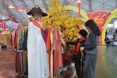 顺化市展位。图自越通社