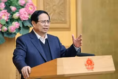 范明政总理要求同步保障灾区住房与生活设施