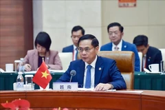 湄公河各国与中国携手建设更加美好的澜湄共同体