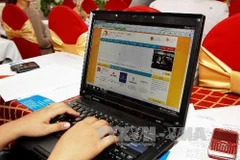 “数字高速公路”助力越南商品走向世界。图自越通社