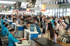 内排机场T1航站楼越南航空值机区。图自越通社