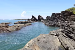岘港：海上亿万年地质奇观展现原始之美