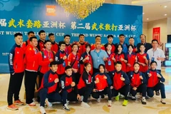 越南武术队在2025年亚洲杯上取得历史性突破，以2枚金牌、8枚银牌和2枚铜牌的优异成绩位列团体总分第三名。图自thethaovanhoa.vn