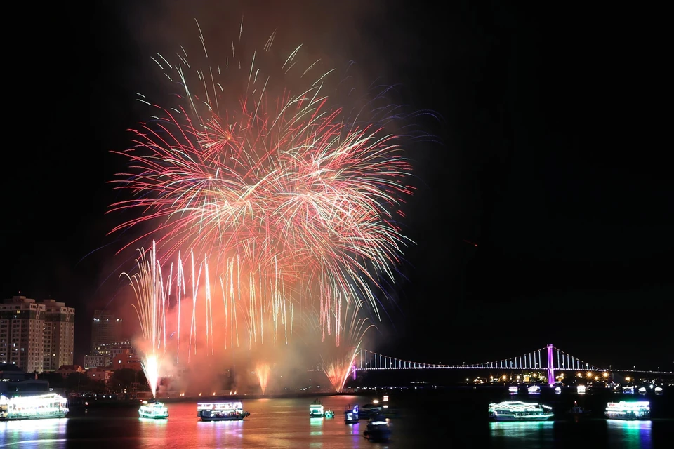 2018年岘港国际烟花节——一场视觉盛宴。越通社记者 陈黎林 摄