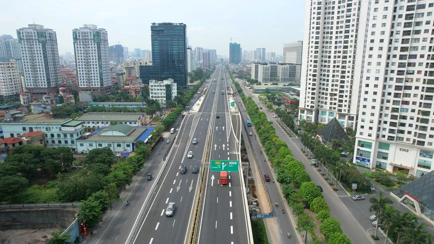 河内市梅易-南升龙桥路段三号环城公路建设项目由交通运输部为主办单位。该路段总长5.36公里，投资总额 53.43亿越盾，使用日本官方发展援助资金和越南政府自筹资金。图自 VIETNAM+