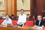 越共中央书记处常务书记主持核查越共十四大组织服务工作的会议