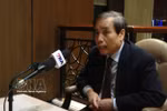 新加坡李光耀公共政策学院武明姜接受越通社记者的采访。图自越通社
