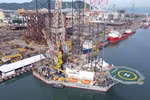 自主升降式钻井平台“PV Drilling VIII”。图自越通社