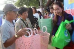 河内推动传统市场、便利店告别塑料袋