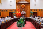 越南政府总理范明政主持召开政府常务委员会会议。图自越通社
