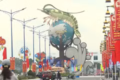 团结奋进，竞相建功，喜迎越共第十四次全国代表大会