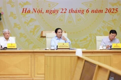 范明政总理：不能因地方政府重组影响其他工作