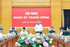 越共中央总书记苏林主持召开中央军委会议
