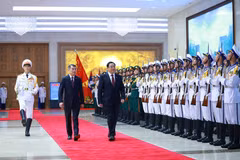 黎明兴总理主持仪式 欢迎老挝总理宋赛·西潘敦访越