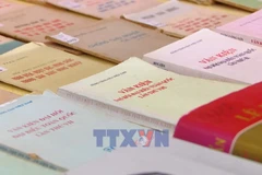 提交越共十四大的文件准备工作严谨周密、科学系统