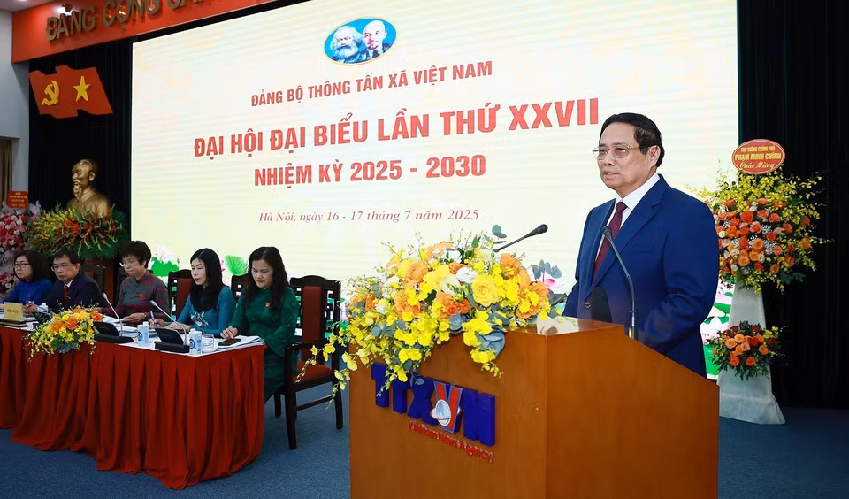 政府总理范明政在越南共产党越通社机关第27次代表大会（2025—2030年任期）上发表讲话。图自越通社