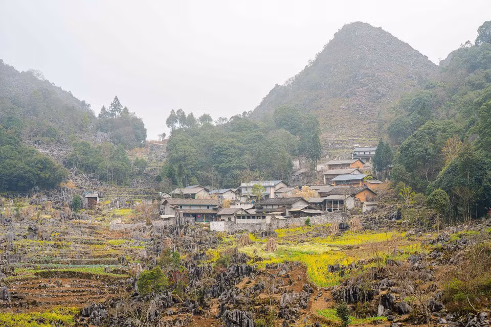 同文岩石高原风光。图自越通社