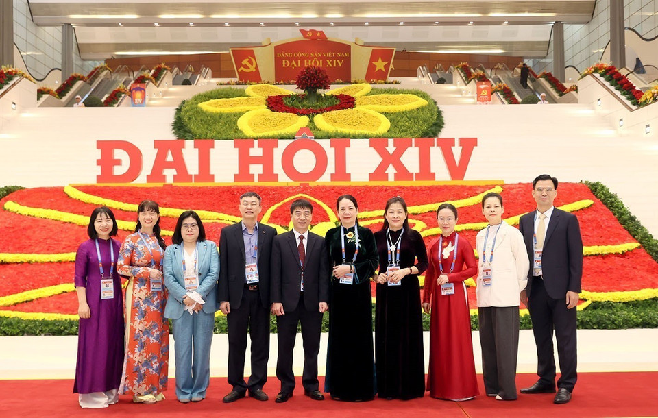 各位代表合影留念。图自越通社