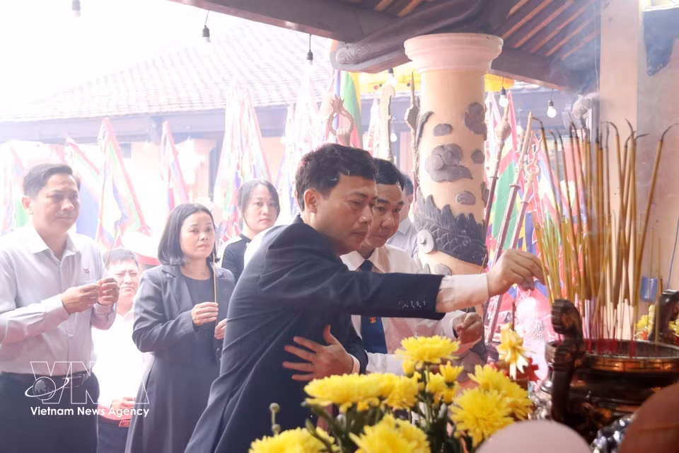 2026年4月26日（农历三月初十），得乐省委、人民议会、人民委员会在乐交亭国家历史遗迹区隆重举行2026年雄王祭祀大典。图自越通社