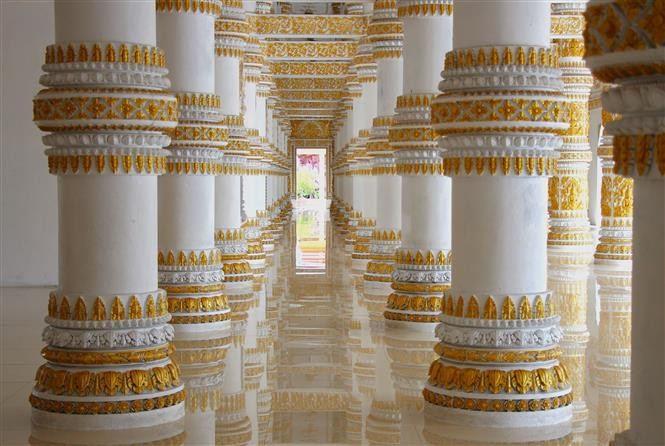 卧佛像下方的空间是僧侣们学习与生活的场所。图自越通社