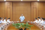 越共中央防治腐败、浪费和消极现象指导委员会常务会议召开