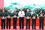 苏林总书记：弘扬红色基因 推进改革创新 迎接越南国家未来新辉煌
