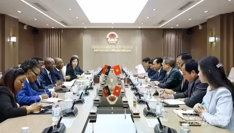 工作座谈现场。图自越南农业与环境部