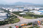 富寿省某个工业园区。图自越通社
