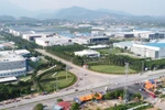 富寿省某个工业园区。图自越通社
