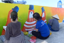 广义省李山岛海堤“秒变”美丽壁画