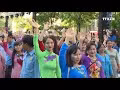 胡志明市3000多名女性参加集体奥戴秀表演