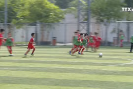 社区足球培训中心为越南足球培养人才