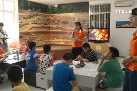 增强河内学生对升龙皇城和古螺城的了解