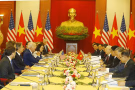 越共中央总书记阮富仲与美国总统乔.拜登举行会谈