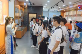 黄沙群岛相关故事让海外青年侨胞感到自豪