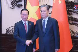 武文赏主席会见中国全国人大常委会委员长赵乐际